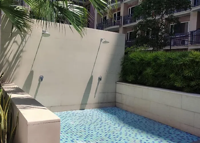 Moa With Pool Access Ws811 Manila